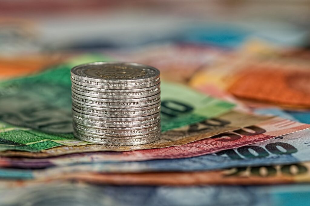 将来を憂いなく過ごすための資金の準備方法は？