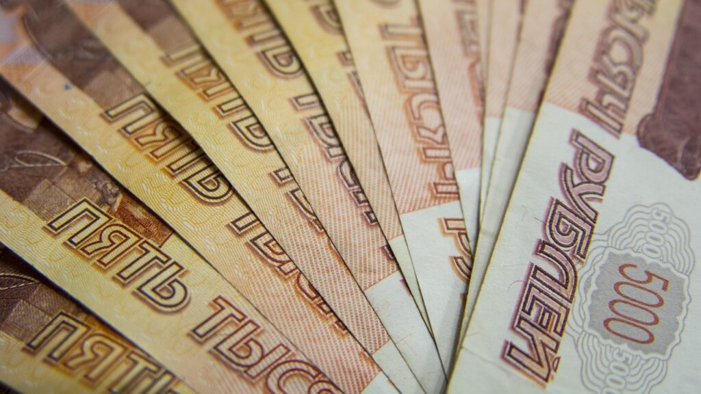 毎月5000円貯金を続けるための効果的な方法は？