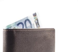 手取り20万で貯金はどれくらい貯めるべきか？