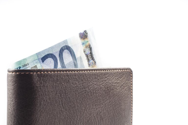 手取り20万で貯金を増やすためのおすすめアプリは？