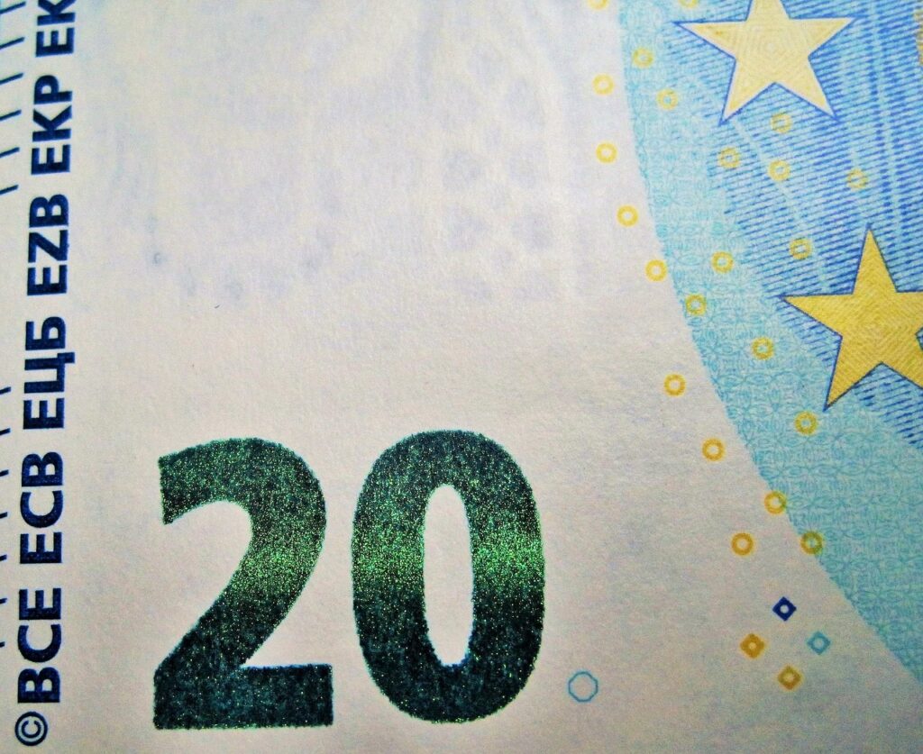 手取り20万の生活費はどれくらい必要？